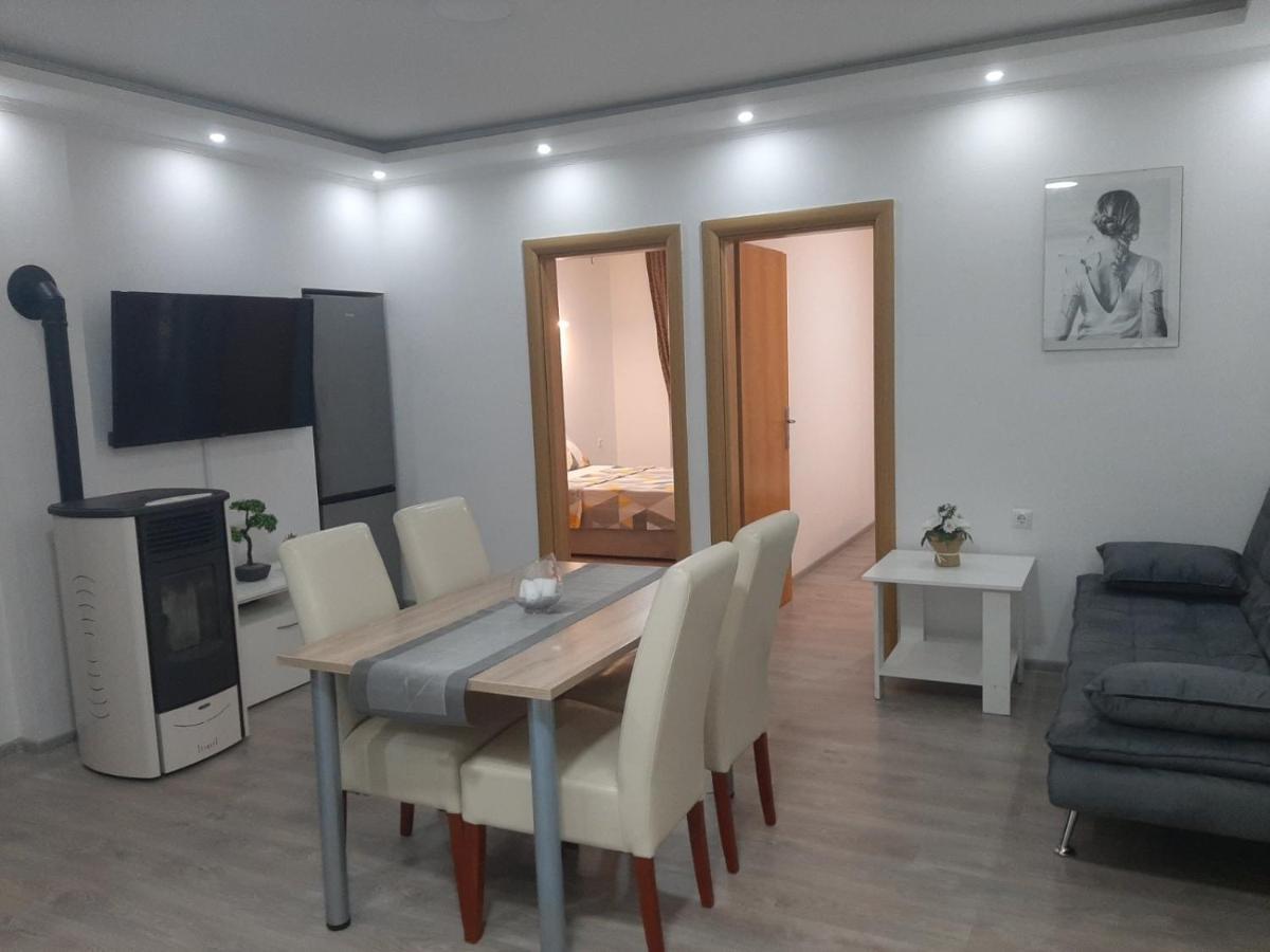 Apartmani Bulajic คิร์ก ภายนอก รูปภาพ